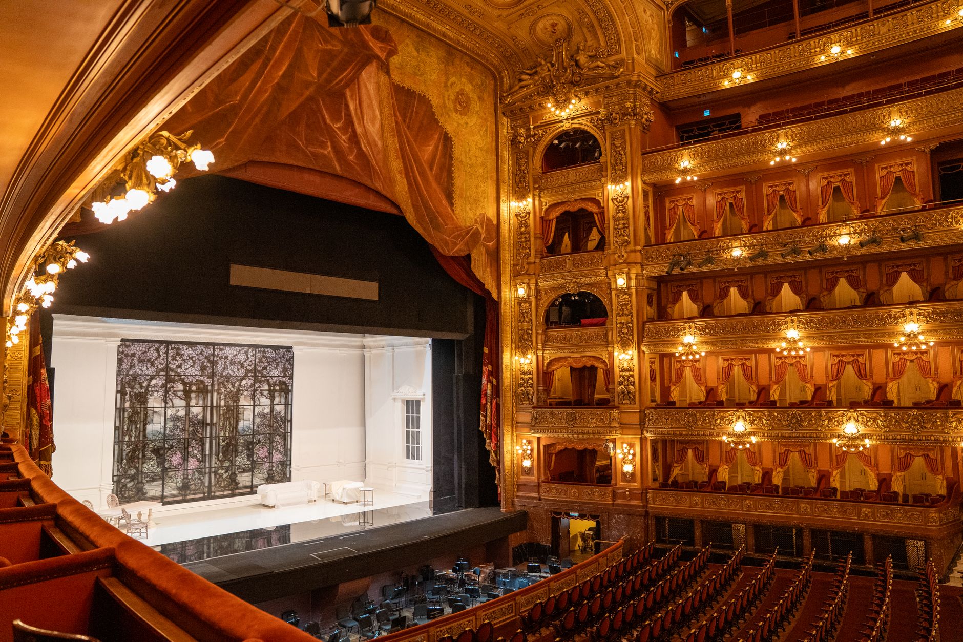 Opera Dinlemeye Başlamak İçin Bilmeniz Gereken Temeller
